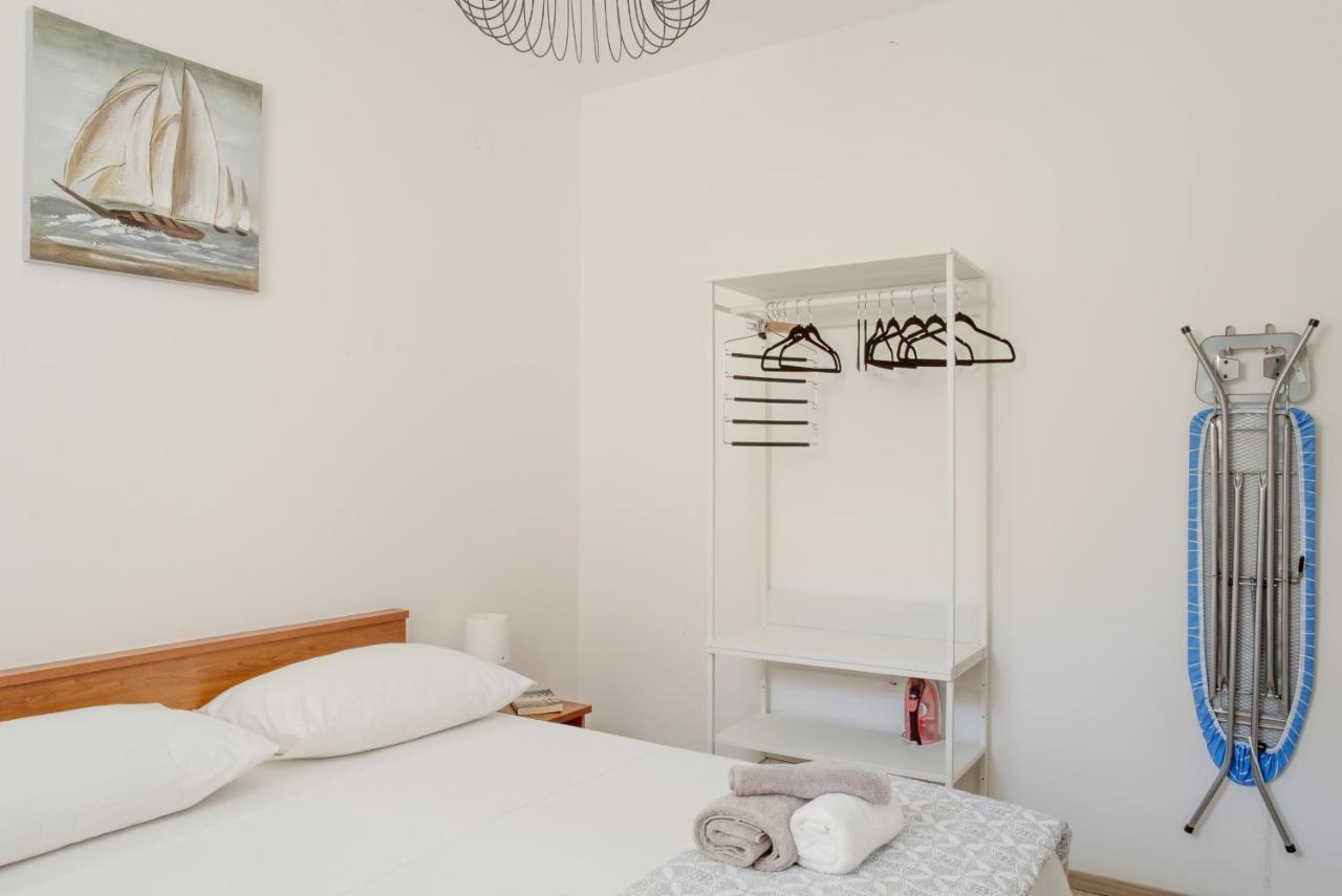 Apartmani Vudrag Trogir Exterior foto