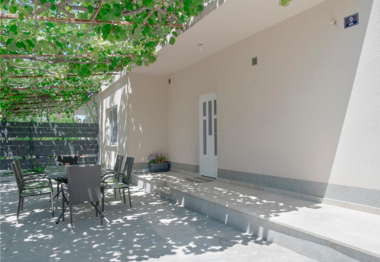 Apartmani Vudrag Trogir Exterior foto